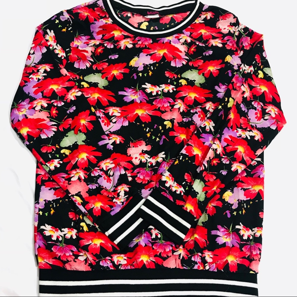 Women’s Blush Top